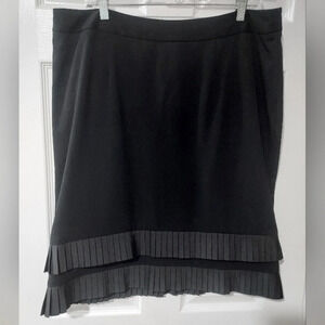 Lane Bryant Black Pleated Hem Straight Skirt in Size 16